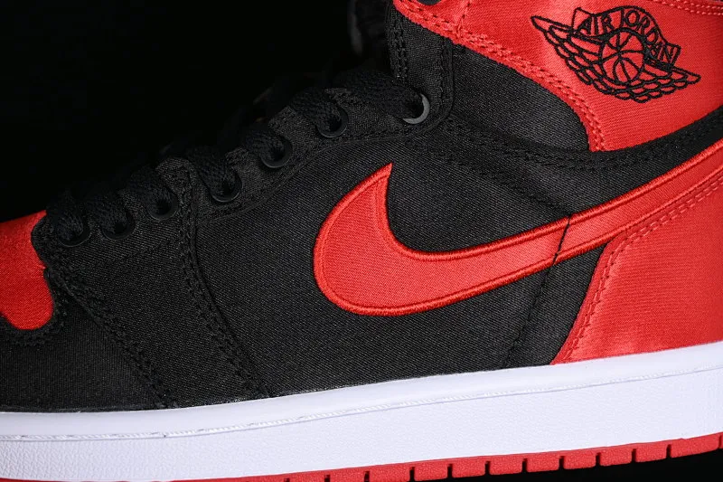 All categories Air Jordan Jordan series basketball shoes Air Jordan 1 High Z version Air Jordan 1 High OG "Satin Bred" AJ1 Joe 1 silk forbidden wear FD4810-061
